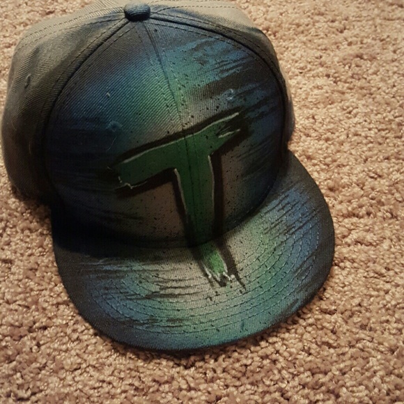 Snapback hat - Picture 2 of 6